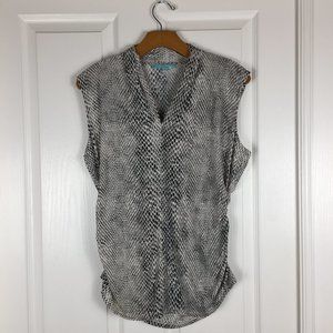 Snakeskin Pattern Sleeveless V-Neck Top